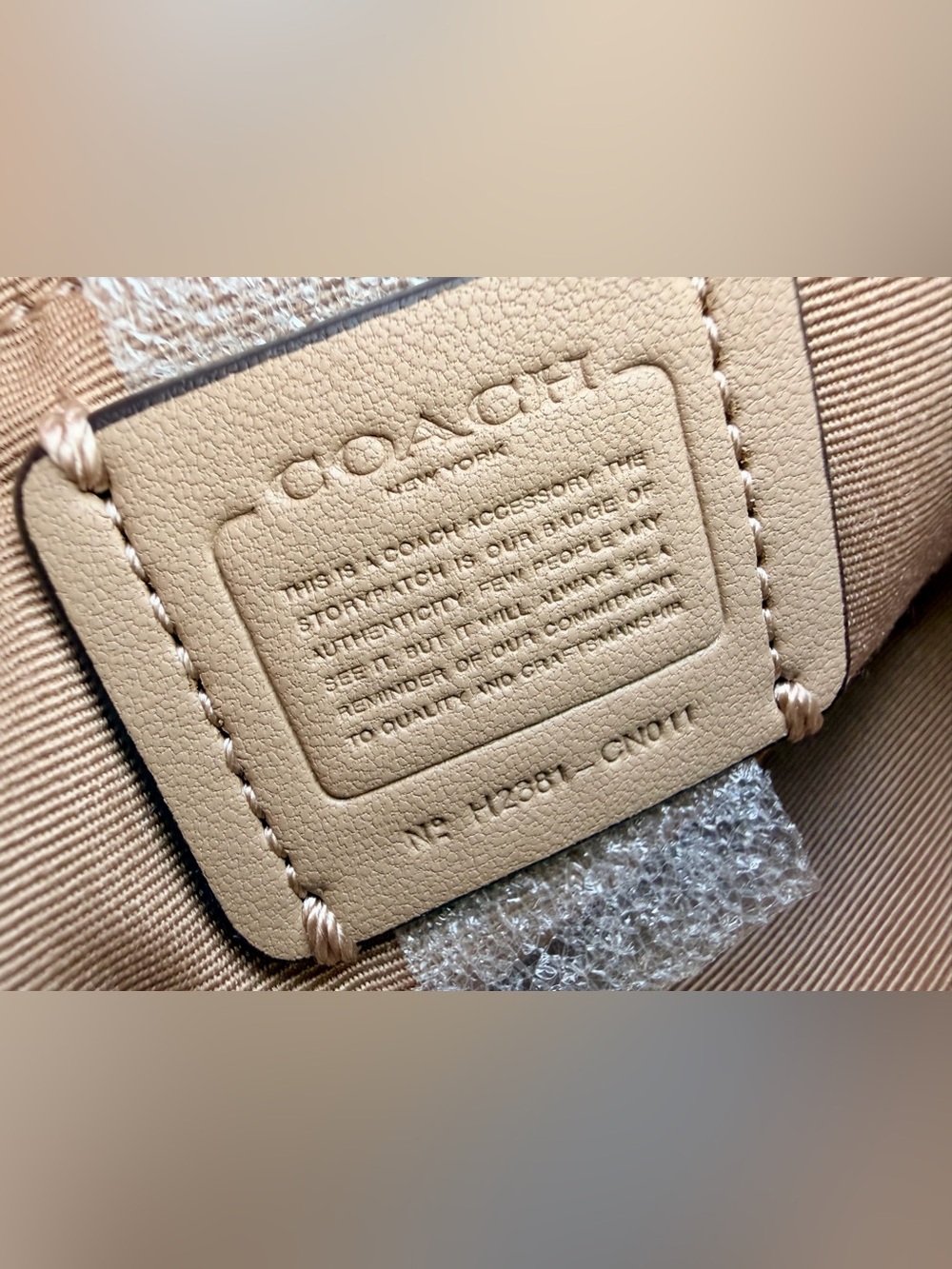 Coach Mini Payton Chalk White Pebble Leather Shoulder Bag - Picture 6 of 10